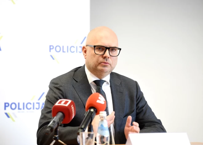 В Латвии предлагают за 8 лет закрыть все русскоязычные радиостанции - и коммерческие тоже