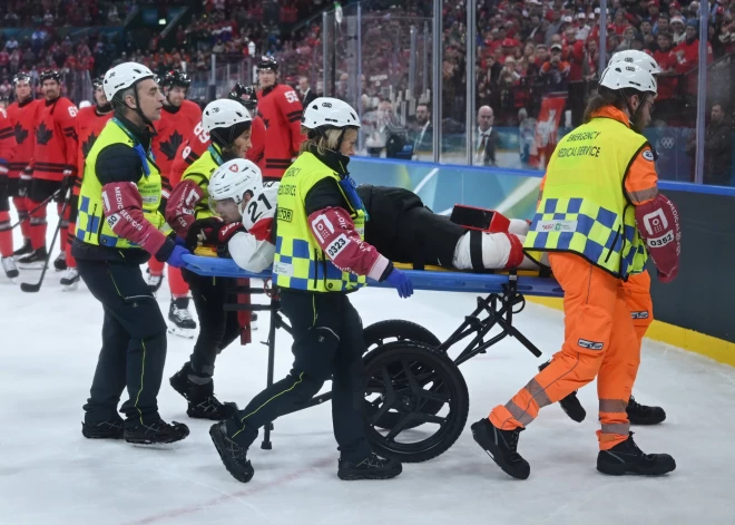 Uz nestuvēm laukumu pametušais šveicietis Kevins Fiala šosezon vairs nevarēs spēlēt