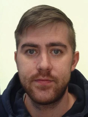 Vīrietis šā gada 16. februārī aptuveni pulksten 18 izgājis no stacionāra "Latvijas infektoloģijas centrs" Rīgā, Linezera ielā 3, un nav atgriezies.