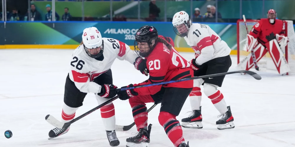 Kanādas hokejistes sasniedz olimpisko spēļu finālu.
