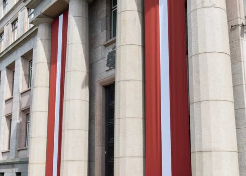 Ministru prezidentes birojam pievienojas ārštata padomnieks militārās sadarbības jautājumos pulkvedis Raivis Melnis.