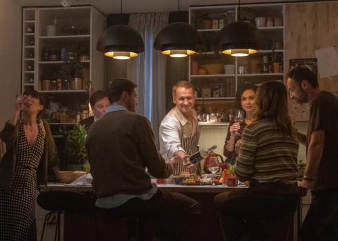 Publicitātes foto. Kadrs no filmas "Perfektie".