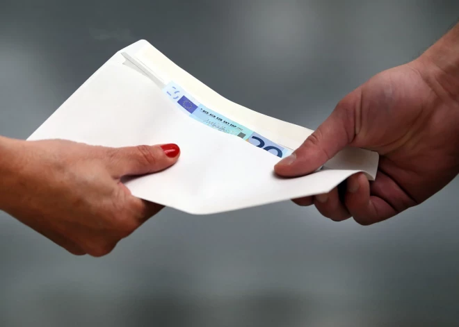 PTAC piemēro 5000 eiro soda naudu sievietei, kura soctīklā "Facebook" piedāvāja iegādāties "Brokastis Toskānā"