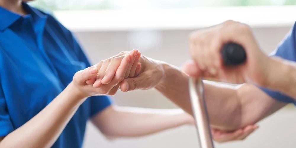 Путь к счастливой жизни для пожилых оказался сложнее, чем думали.