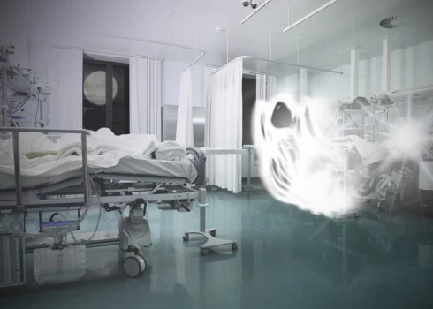 2015. gadā Andžela Harisa piedalījās medicīniskā pārbaudē, kuras mērķis bija noskaidrot viņas pēkšņos ģīboņus. Testa laikā viņai sākās krampji, un, kā pati apgalvo, viņas sirds apstājās uz aptuveni 32 sekundēm.