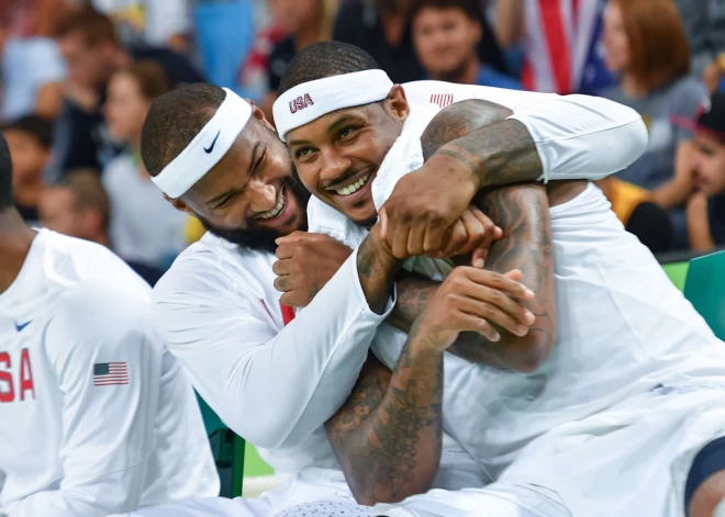 Olimpiskie čempioni vaļsirdīgi atzīstas: "Mēs dzērām katru dienu"