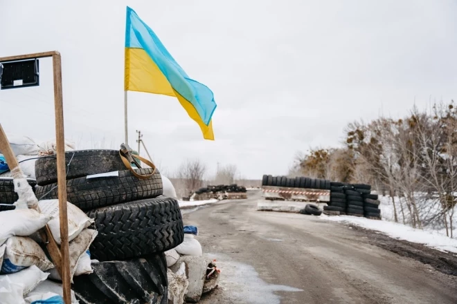 Блокпост на дороге.