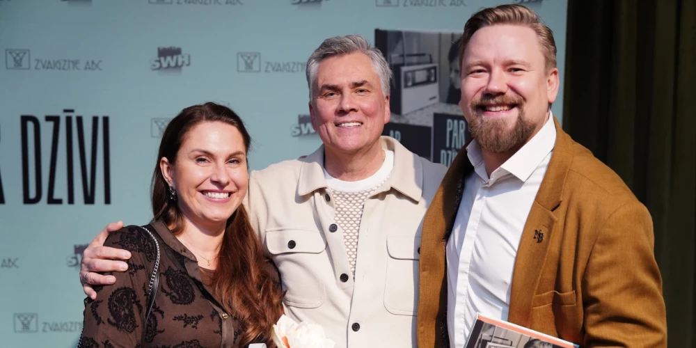 2026. gada 17. februārī Rīgā, mākslas centrā "Zuzeum", notika Jāņa Šipkēvica autorgrāmatas "Ar dziesmu par dzīvi" atklāšanas svētki.