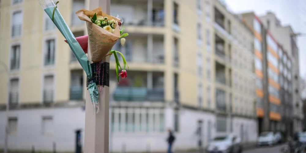 23 gadus vecais Kventins Deranks nomira pēc smagas smadzeņu traumas, kad viņam uzbruka kreiso ekstrēmistu banda.