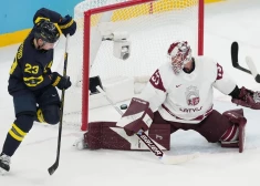 Сборная Латвии по хоккею проиграла шведам и закончила выступление на Олимпийских играх