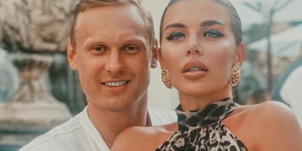 Седокова была второй женой Тиммы — они состояли в браке с 2020 по 2024 год.