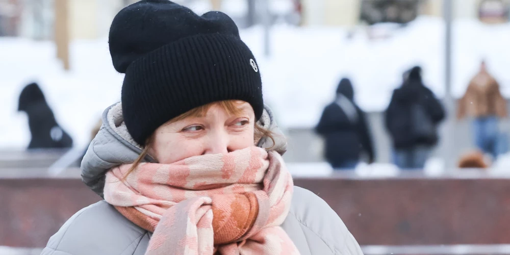 Naktī vietām valsts austrumos gaisa temperatūra pazeminājusies līdz -25 grādiem.