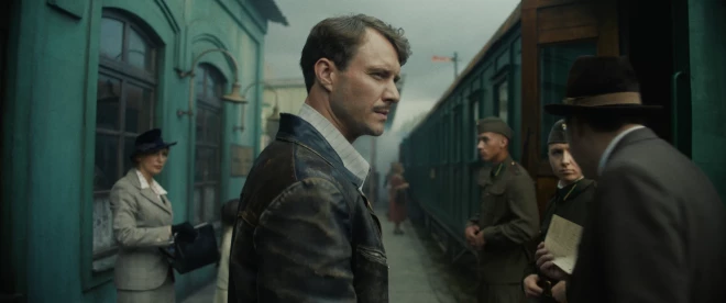 Filmas “Tumšā robeža” notikumi risinās 1938. gadā Latvijā.