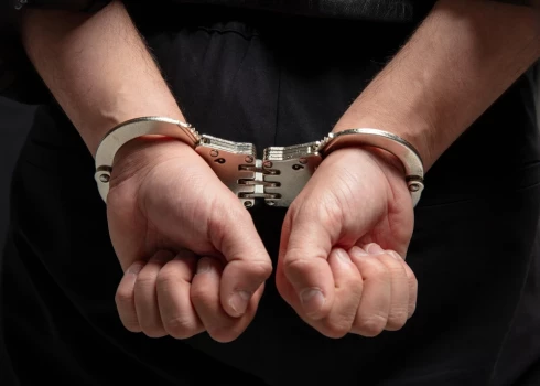 Policisti aizturējuši rūdītu zagli.