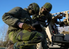 Zviedrijas izlūkdienests: Krievijas rīcība kļūst daudz riskantāka