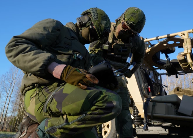 Zviedrijas izlūkdienests: Krievijas rīcība kļūst daudz riskantāka