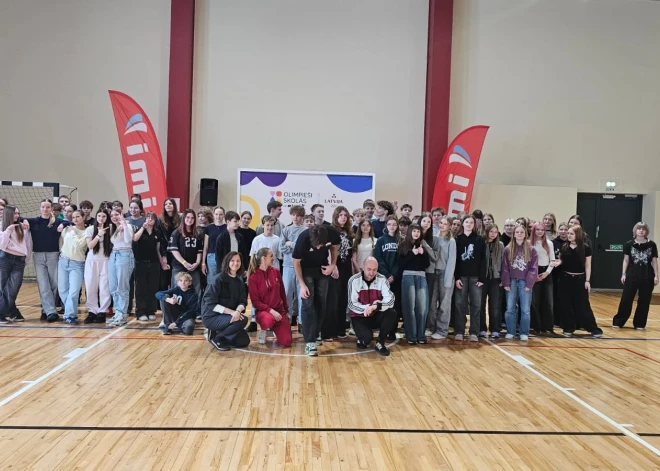 Iniciatīvas "Olimpieši skolās ar Rimi" ietvaros sportisti viesojas Zemgales skolās