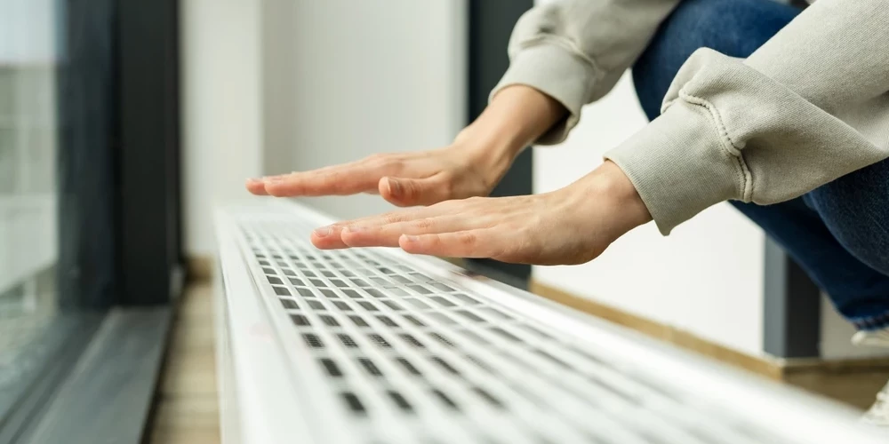 Valdība piekrīt kāpināt atbalstu iedzīvotājiem apkures rēķinu nomaksai.