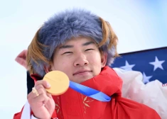 Snovbordists Su izcīna Ķīnai pirmo zelta medaļu Milānas un Kortīnas spēlēs