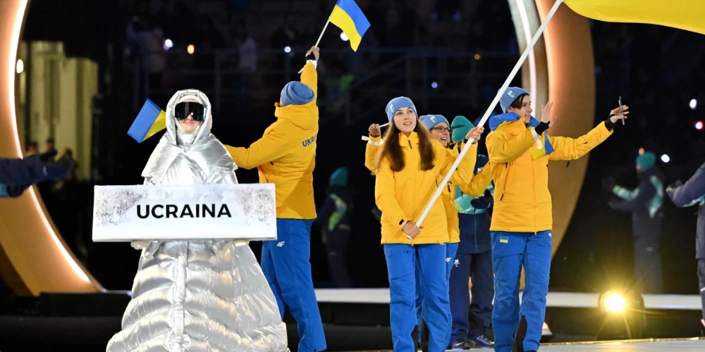 Сборная Украины на церемонии открытия зимних Олимпийских игр в Милане.