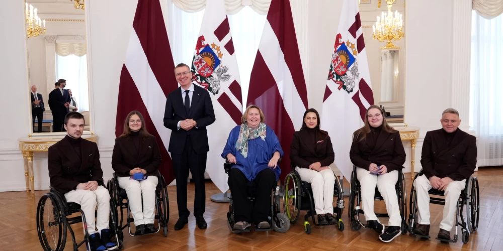 Latvijas amatpersonas paralimpiskās spēles neplāno apmeklēt klātienē. 