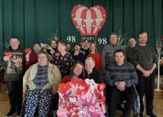 Sirsnīgā gaisotnē nosvinēta Balvu pilsētas 98. dzimšanas diena