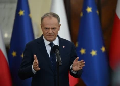 Polijas premjers aicinājis visus Polijas pilsoņus nekavējoties pamest Irānu