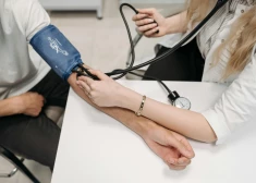 Svarīgi zināt: nosaukti galvenie augsta asinsspiediena cēloņi