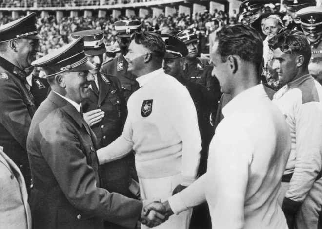 Vācijas prezidents nevēlas olimpisko spēļu rīkošanu dzimtenē "Hitlera spēļu" simtgadē