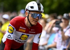 Toms Skujiņš uzvar Algarves velobrauciena posma starpfinišā un palīdz komandas biedram izcīnīt otro vietu