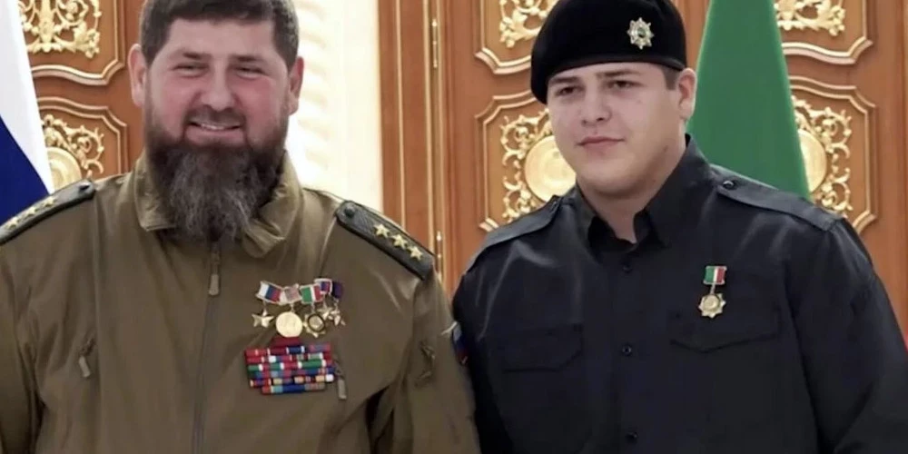 Čečenijas līderis Ramzans Kadirovs ir pamatīgi noraizējies par dēla Ādama veselību, jo tieši viņš ir izvēlēts par viņa pēcteci.