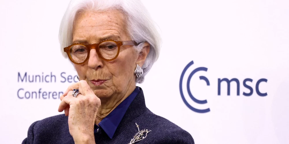 Kristīne Lagarda kliedē baumas par aiziešanu no amata.