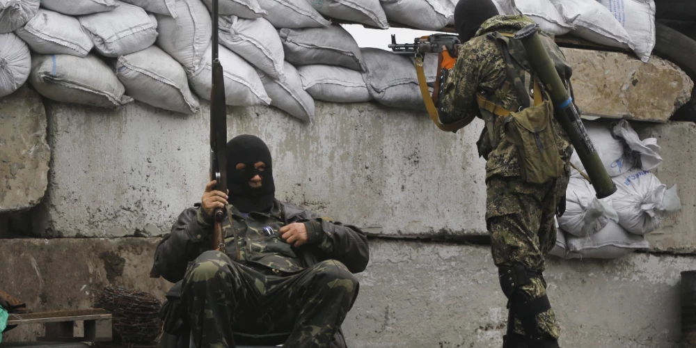 Izmeklēšanas gaitā žurnālisti izpētīja ģenerāļa 2022.-2024. gada sarakstes arhīvu, ko viņi saņēmuši no avota Ukrainas armijā.