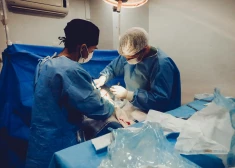 "Vai ir normāli dalīties ar tādu informāciju?" Medicīnas darbinieks soctīklos publicē šokējošus video no Tallinas slimnīcas