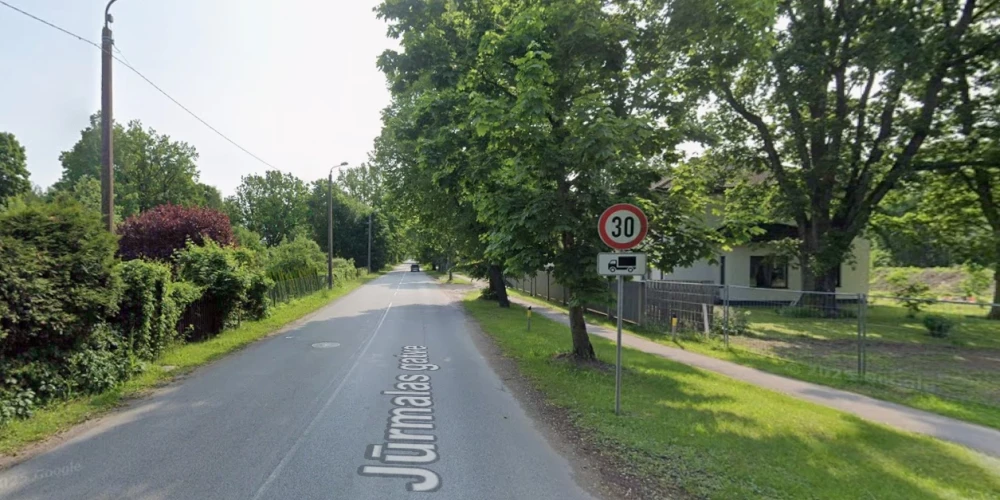 Рижская дума меняет движение на Юрмалас гатве у границы с Бабите.