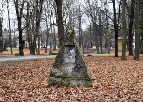 Кладбище было открыто в 1773 году, а закрыто в 1969-м. 