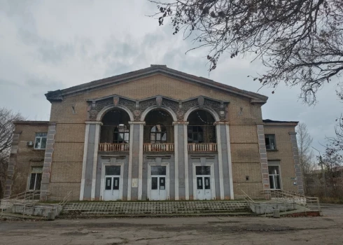 Дом культуры в Славянске.