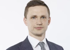 Pēc Aināra Mežuļa atkāpšanās Smiltenes pašvaldības domes deputāta pienākumus sāk pildīt Mārtiņš Veģeris