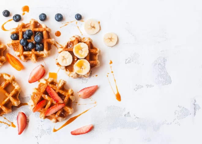 Uzzini, kā izcept visgardākās vafeles