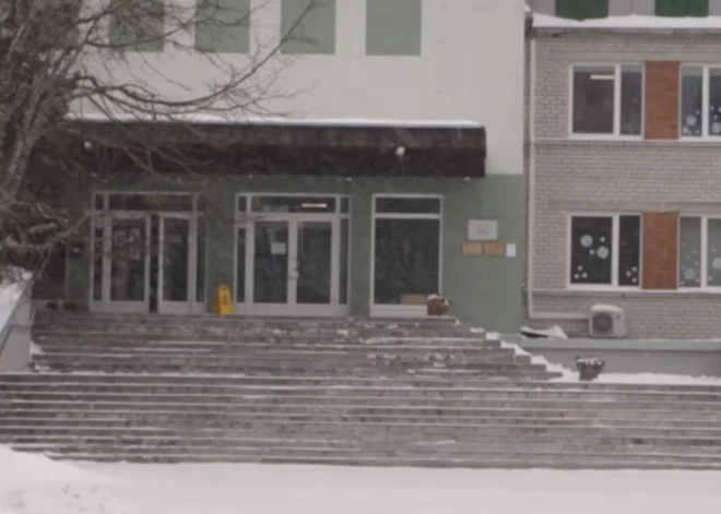 Sitieni, košana un draudi: Jelgavas novadā iestādes gadiem nespēj tikt galā ar agresīva skolēna uzvedību
