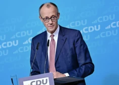 Mercs atkal ievēlēts par valdošās partijas līderi