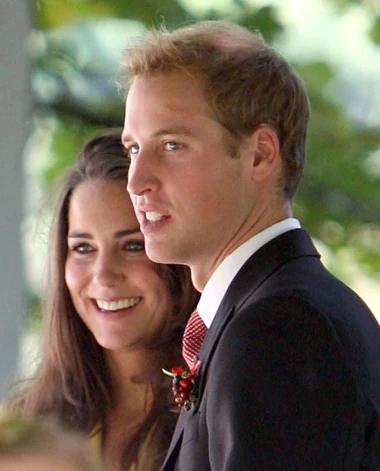 Кейт Миддлтон и принц Уильям в 2008 году.