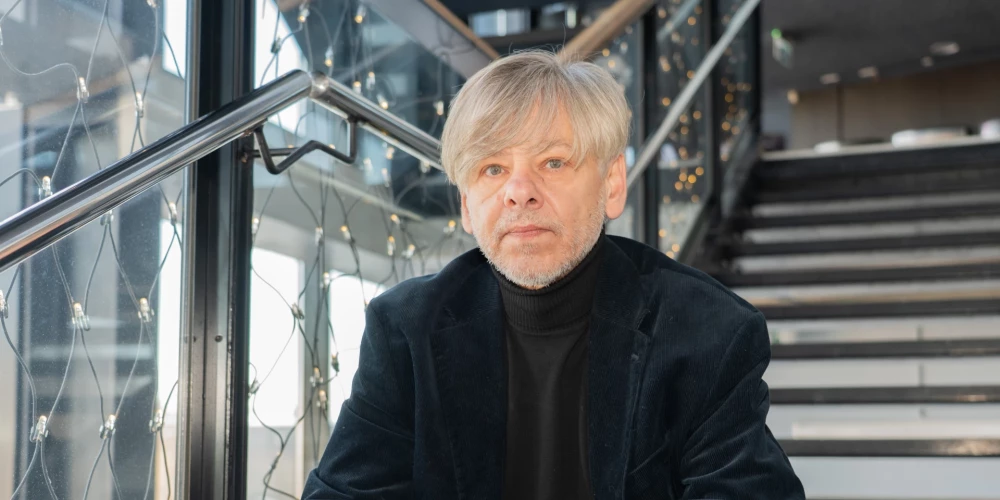 8. martā populārais režisors Dž. Dž. Džilindžers svinēs 60. dzimšanas dienu