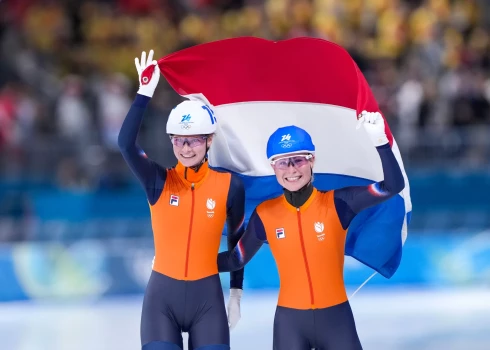 27 gadus vecā Mareike  Hrūnevuda (pa labi) čempiones titulu nodrošināja tikai pašās beigās.