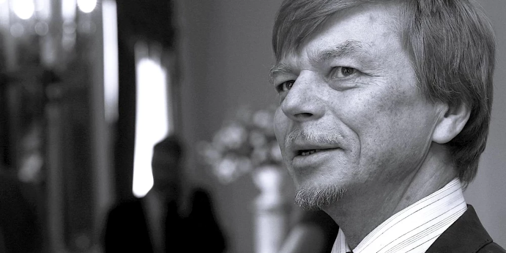 Mūžībā devies izcilais latviešu gleznotājs un performances mākslinieks Miervaldis Polis (1948–2026).