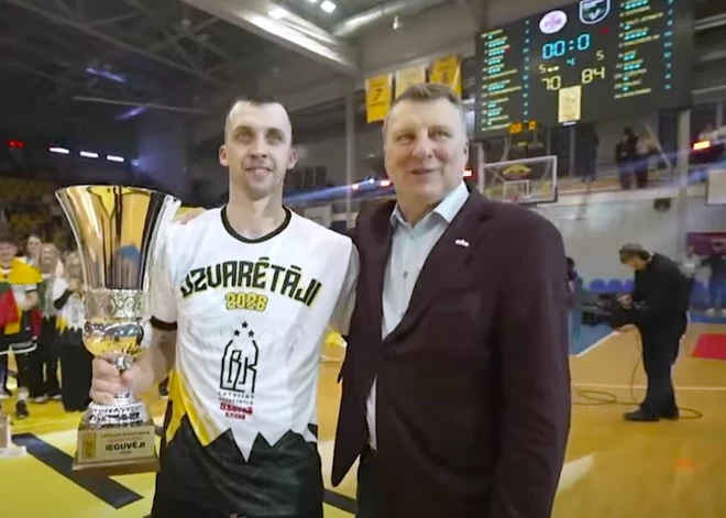 "Valmiera Glass"/ViA basketbolisti pārspēj "Ventspili" un izcīna Latvijas kausu