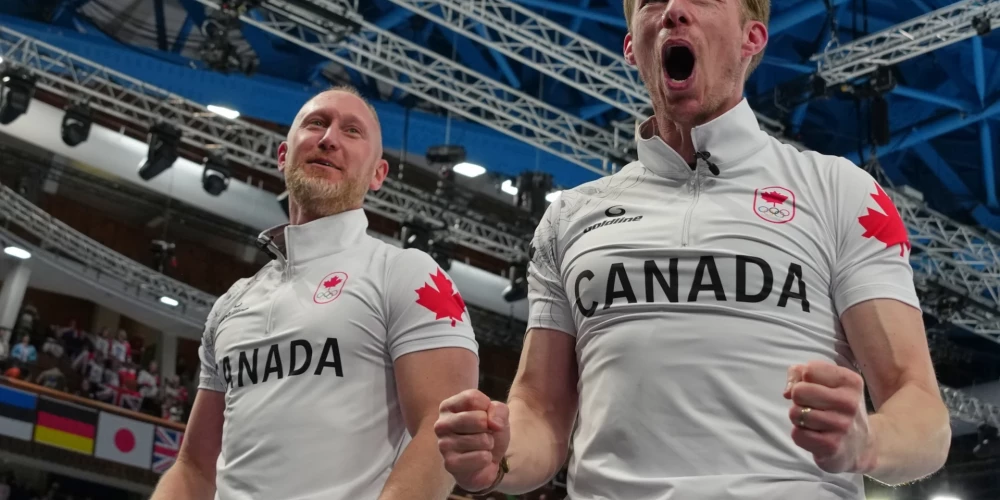 Kanādas vīriešu kērlinga izlase ar skipu Bredu Džeikobsu sestdien Kortīnā d'Ampeco izcīnīja olimpisko spēļu zelta medaļas.