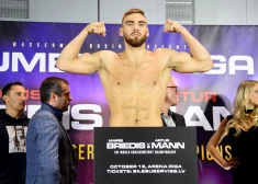 Pie sava lielākā panākuma profesionālajā ringā ticis Latvijas bokseris Milans Volkovs