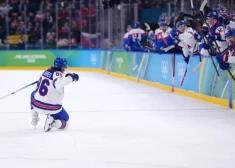 Хоккеисты сборной США выиграли Олимпийские игры, одолев в финале Канаду