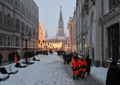 Krievijas ekonomika turas uz kara rēķina, bet naftas tirgus sit pa vājāko vietu